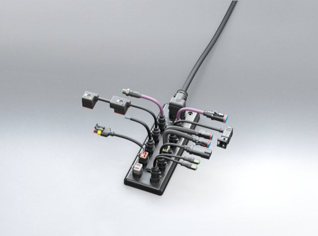 INNOVADOR SISTEMA MODULAR Y FLEXIBLE PARA INSTALACIONES EN MÁQUINAS MÓVILES